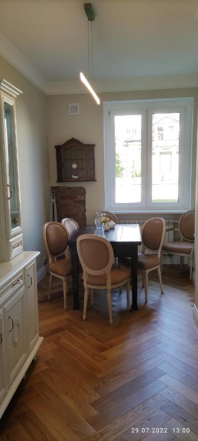 W Modernistycznej Kamienicy W Gdyni Apartment Gdynia