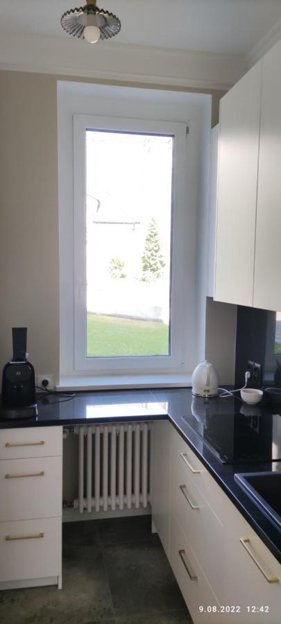 W Modernistycznej Kamienicy W Gdyni *